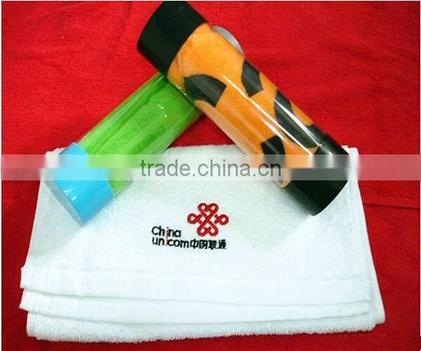 tube packaging roll of towel for vending machine