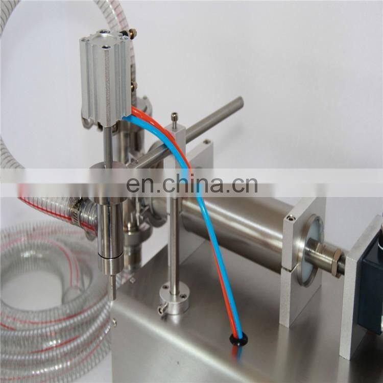 Semi automatic alcohol swab filing packing machine