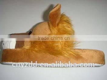 plush animal indoor slippers/plush slippers in various designs and sizes