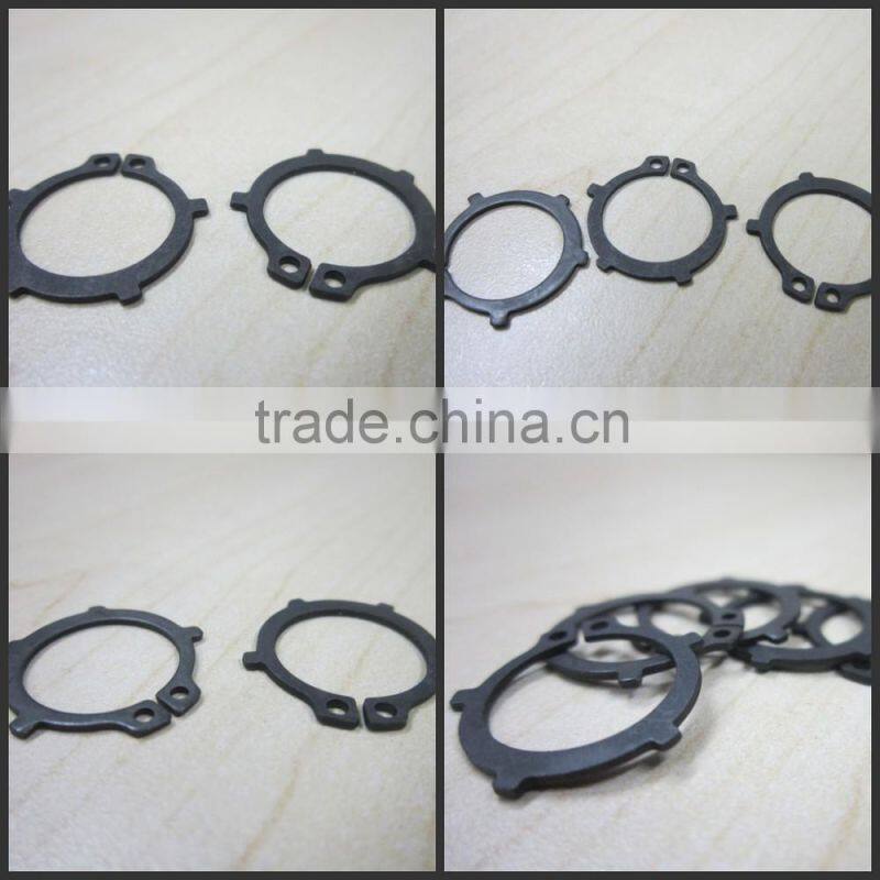 DIN983 retaining rings with lugs (DIN983/AK)