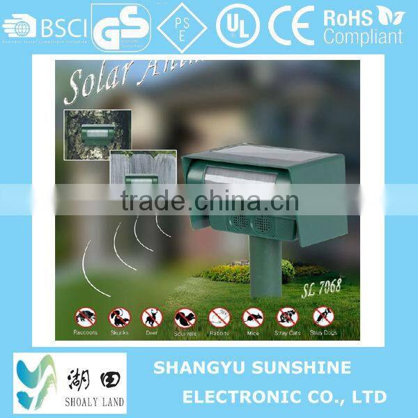 solar ultrasonic powered pest repeller