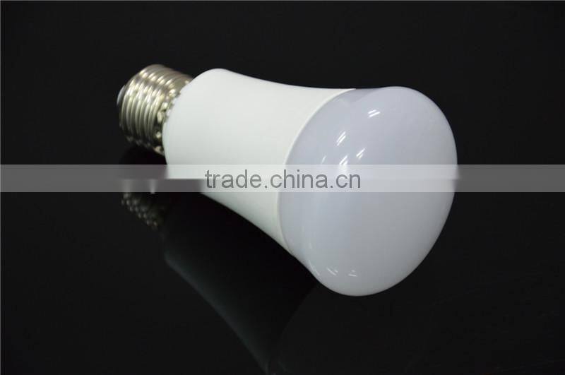 2015 new smart led light CE RoHs certificated LED smart light
