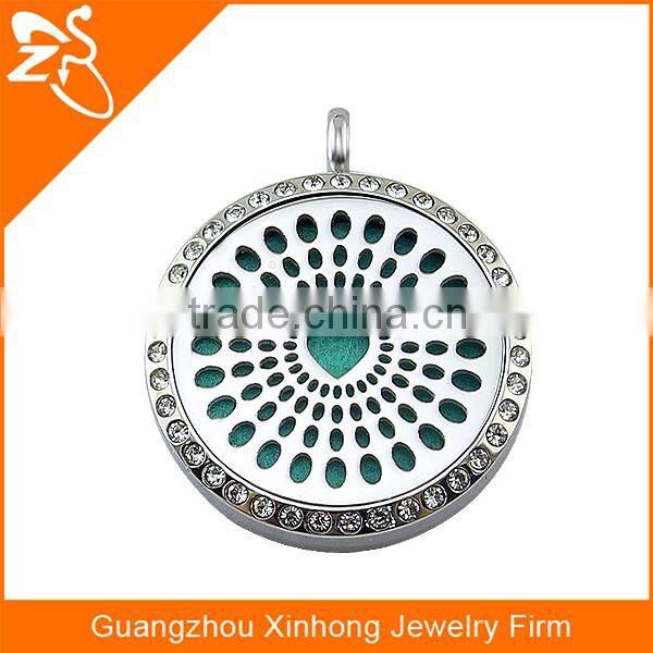 Aromatherapy diffuser locket stainless steel charms perfume pendant with crystal
