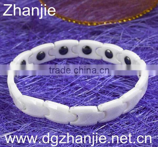 2013 New product white ceramic magnetic bracelet alibaba wholesale #13000