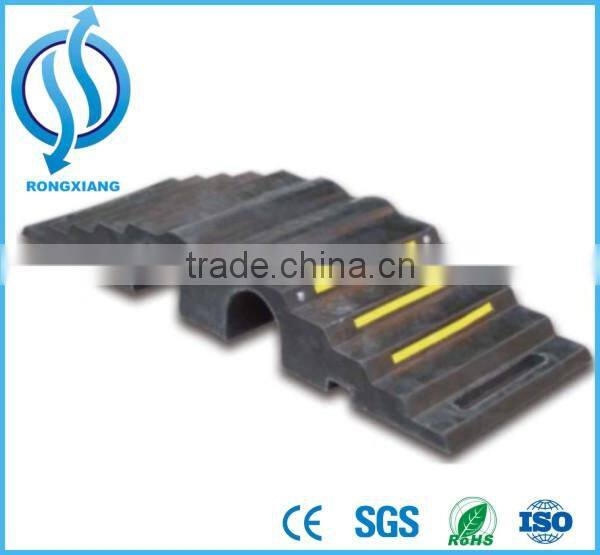 Rubber Cable Hose Bridge with 20tons Bearing Capacity