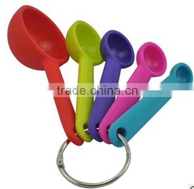 4Pcs Collapsible Silicone Measuring Cups Set