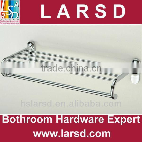 hotel style bathroom accessories