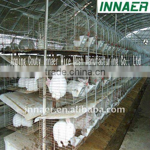 Poultry feeding trough