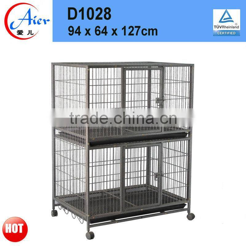Large volume metal cage
