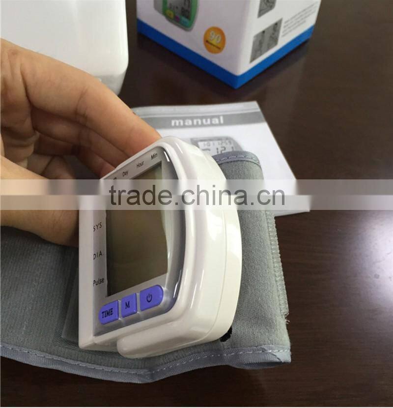 2017 Digital Wrist Blood Pressure Monitor Arm Meter Pulse Heart Beat Meter LCD Automatic sphygmomanometer