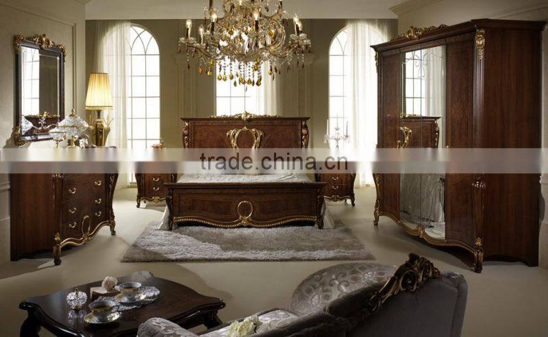 Traditional Italian Wooden Hand Made Five Drawer Chest With Matching Mirror (MOQ=1 SET)