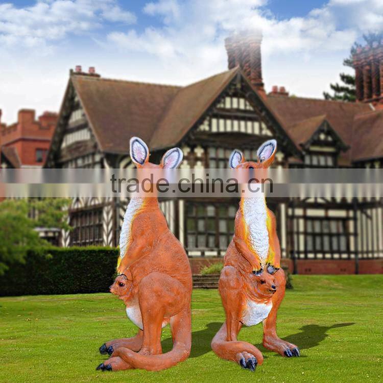 Resin outdoor animal statues fiberglass kangaroo sculpture for sale