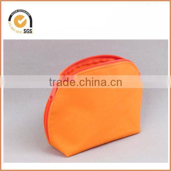 Vegan Canvas Zippered Pouch By Chiqun CQ-H01037