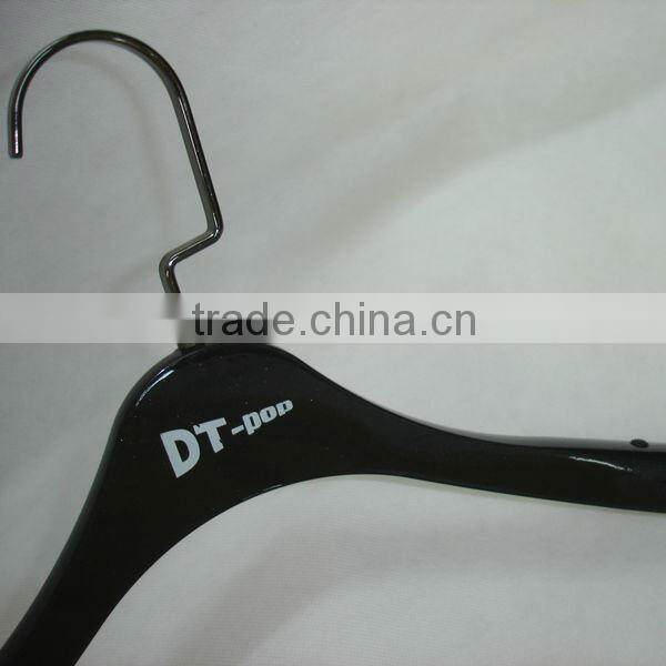 PL-243 hot new product 2015 plastic hanger for baby clothing