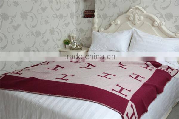 NO.1 China blanket factory life comfortable travel set home textile full size check wool throw plaid blanket