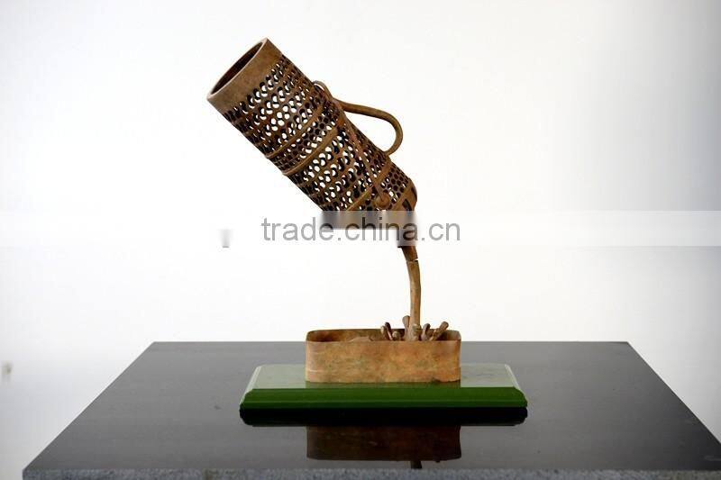 Home Decoration Bronze Pour coffee Statue Modern Sculpture Patented