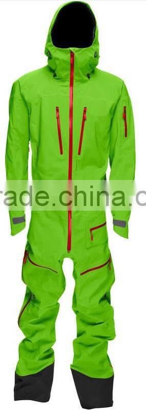 green project uniforms for worker