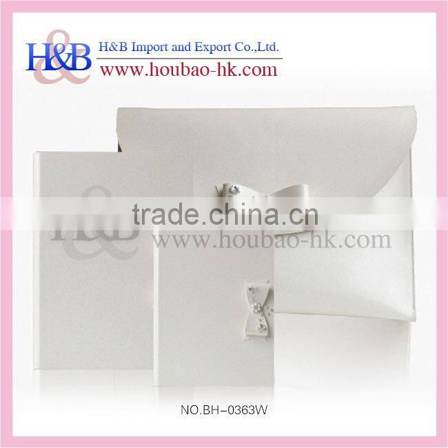 H&B Post Bound 12x12 Leather Scrapbook Albums