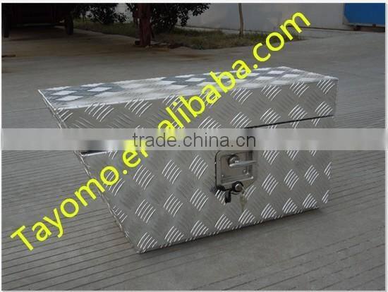Aluminum Echelon Underbody Tool Box