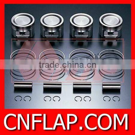 Chainsaw piston