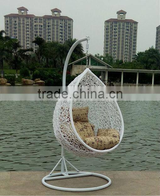 Stylish garden furniture PE rattan garden furniture hanging egg chair
