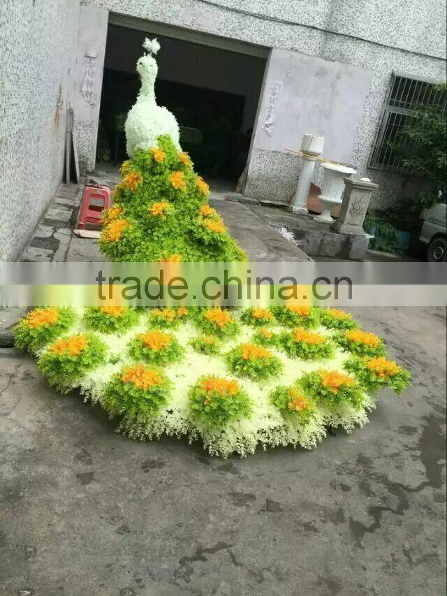 high color fastness new design animal factory UV proof grass peacock topiary