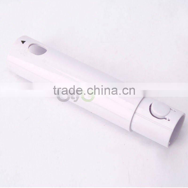 Handheld Cylindrical Pineapple cutter with Circular blade