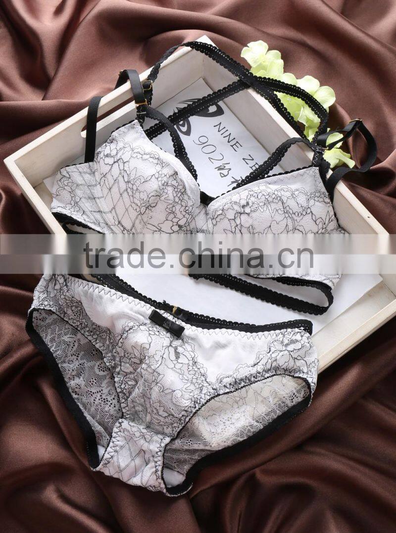 2016 New Design Fashion Sexy Fancy Bra Panty Set