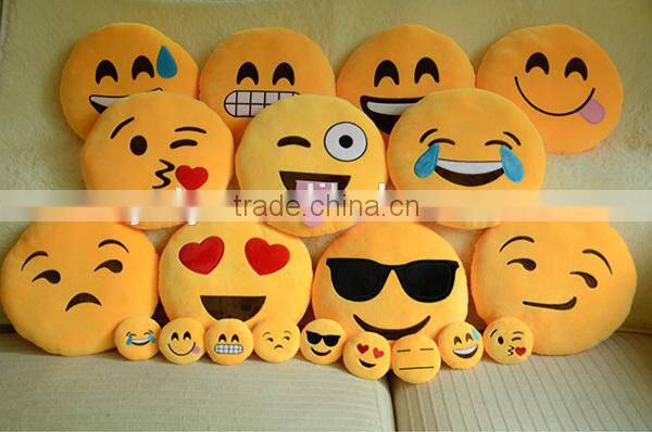cheap cute custom whatsapp emoji pillow/cushion