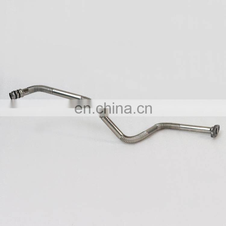 Turbocharger Oil Return Line Flexible Hose 3975076 for QSB6.7 diesel engine ISDE ISBE QSB6.7 6D107