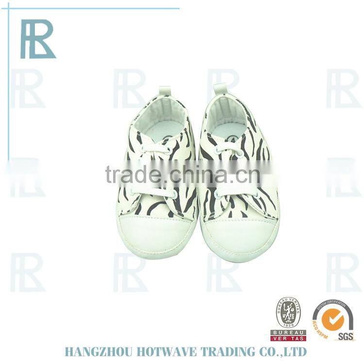 Latest Fashion Pretty Bowknot handmade baby shoes