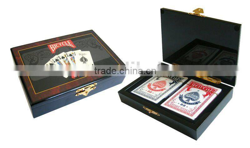 Wooden Poker Game Set