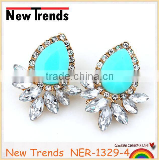 Charming resin tear drop earring studs with clear rhinestone
