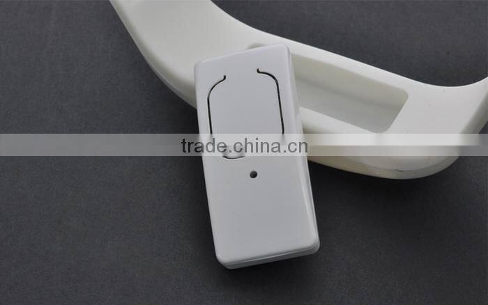 Silicone Vibrating Bluetooth Bracelet for Incoming Phone