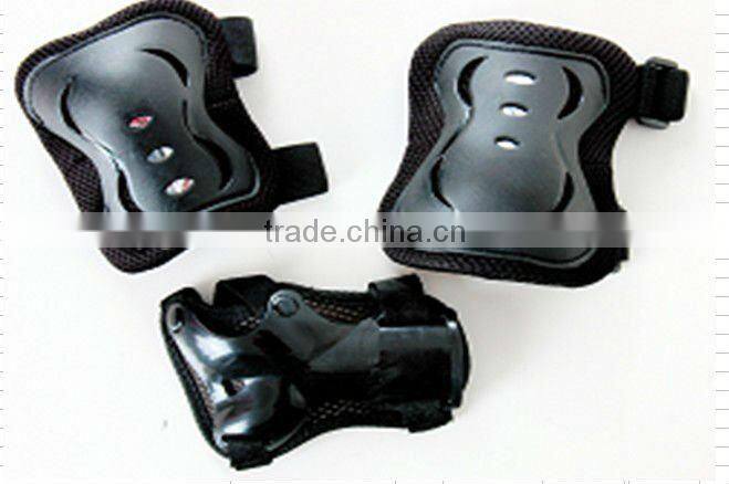 Different size skate board knee and elbow pads