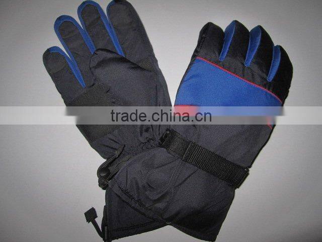 ski gloves