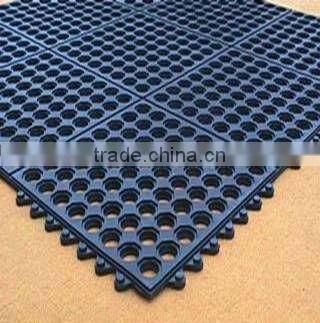 rubber hole mats