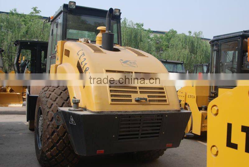 LT218B Single Drum Dual-amplitude Vibratory Roller