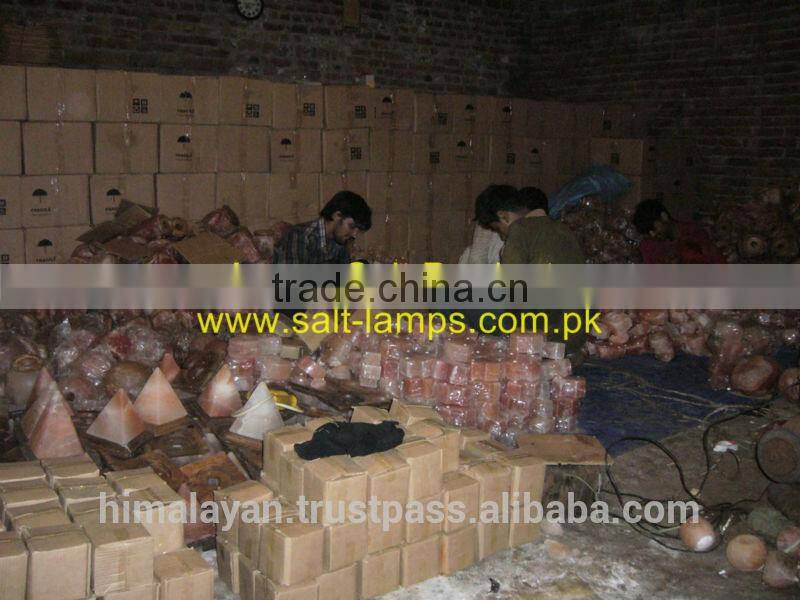 Himalayan Red Salt/Himalayan Pink Bath Salt/Himalayan Halite Crystal Salt/ Himalayan Bath Salt