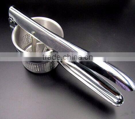 cy281 Practical Manual Press Mashed 430 Stainless Steel Potato Masher Ricer Puree Vegetable Fruit Juicer
