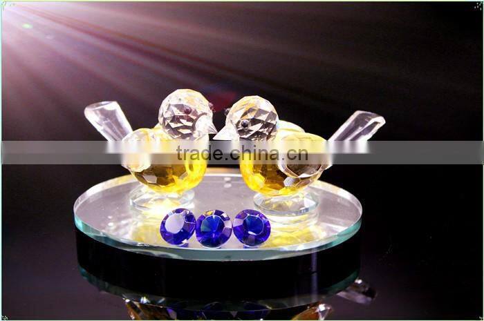 Latest colorful crystal bird as best birthday gift, indian wedding money crystal gift