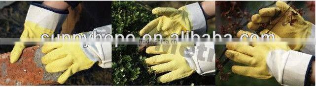 SunnyHope Cheapest economic 10g latex coated gloves