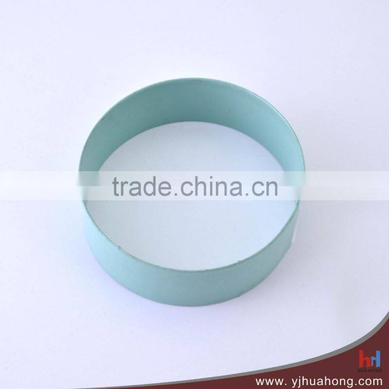 Bell shaped cookie cutter with non-stick coating (HCM-M14)