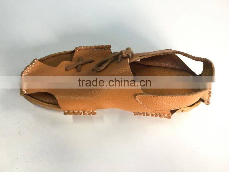 2016 white custom new designs flat sandals
