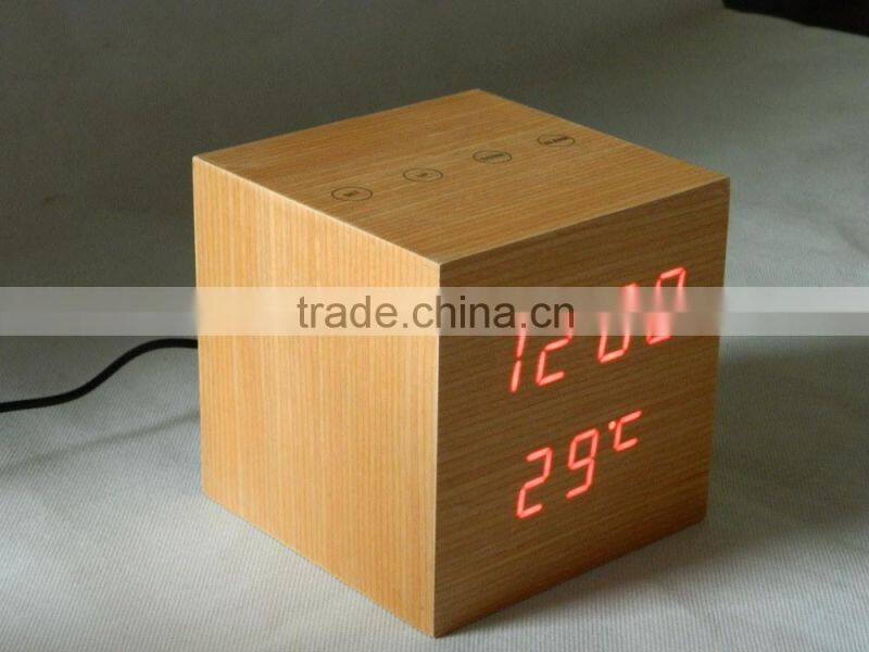 WL0923S Nature Wood Square Shape Touch Switch Digital Alarm Clock