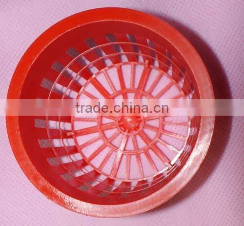 Plastic net pot for flowers