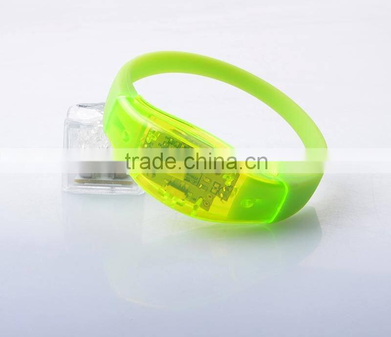 2016 Custom New Products PVC Sound Activated LED Flashing Concert Logo Bracelet,led bracelet
