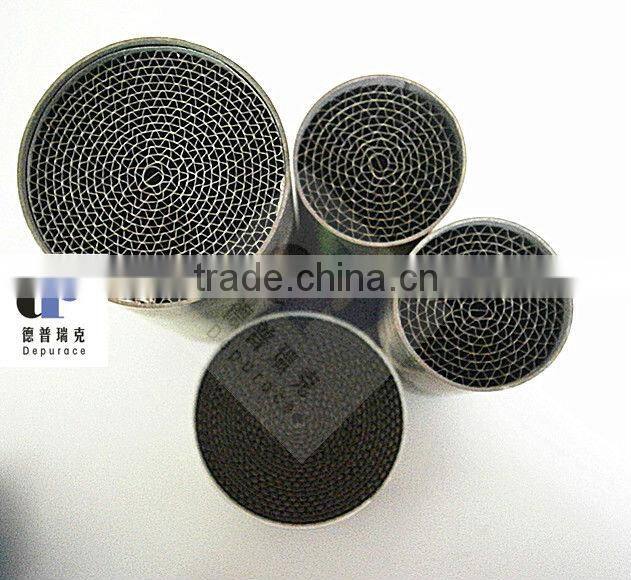 universal exhaust catalyst shell