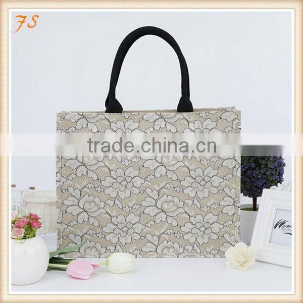Double tote jute bag with pocket front