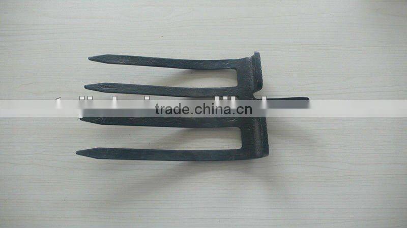 Superior Quality Forged Garden & Farming Fork F115D